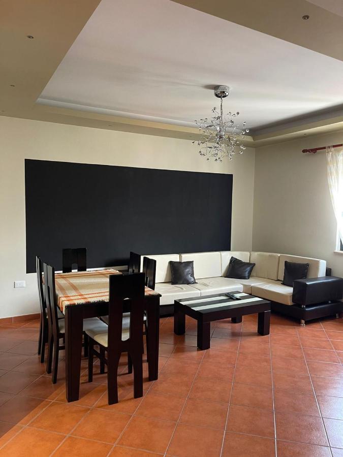 City Center Apartment Galeria Tiran Dış mekan fotoğraf